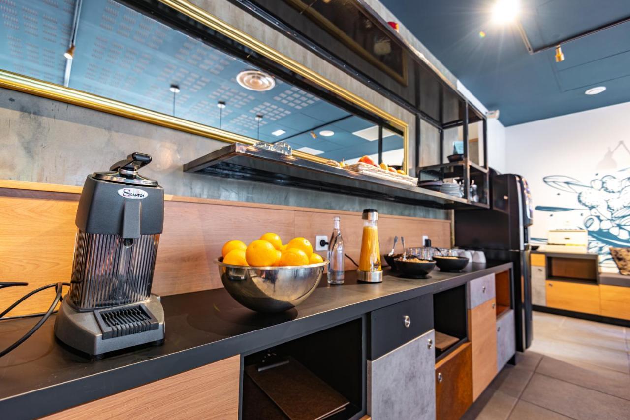 Hostel Le Hueb Grenoble Kültér fotó